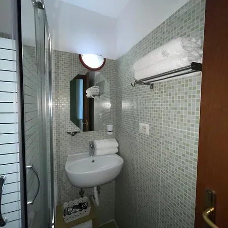Bed & Breakfast Meret 3*