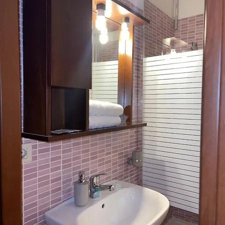 Meret Bed & Breakfast 3*